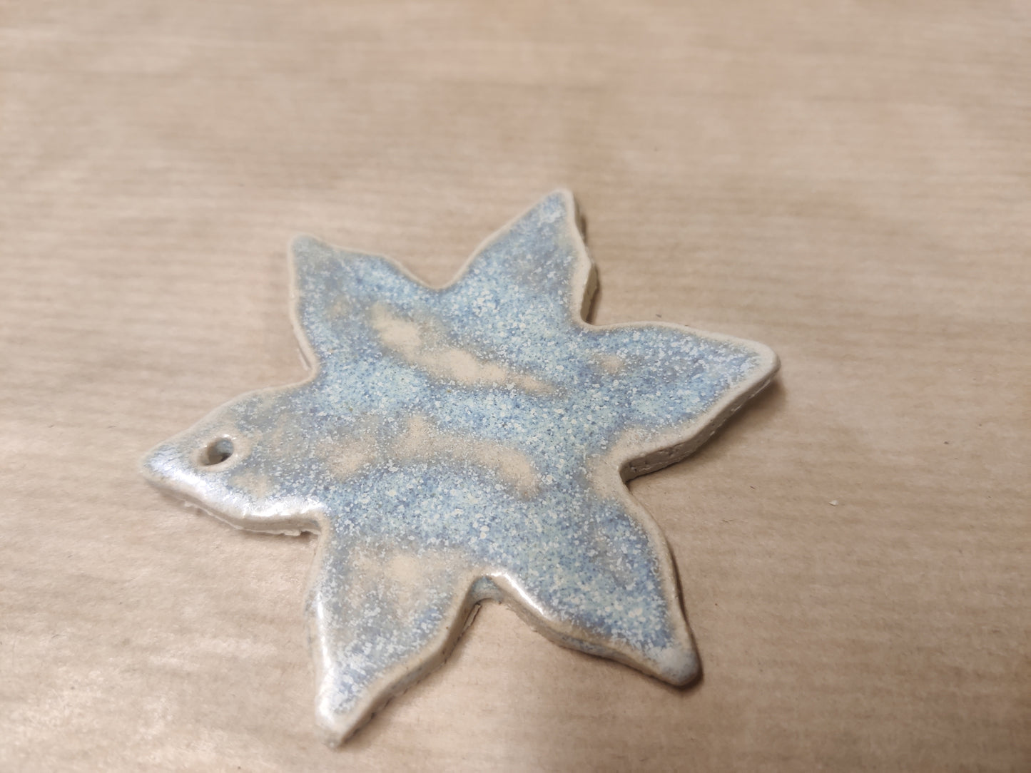 Gul , is blå stjerne eller stjerne med frost 🌟